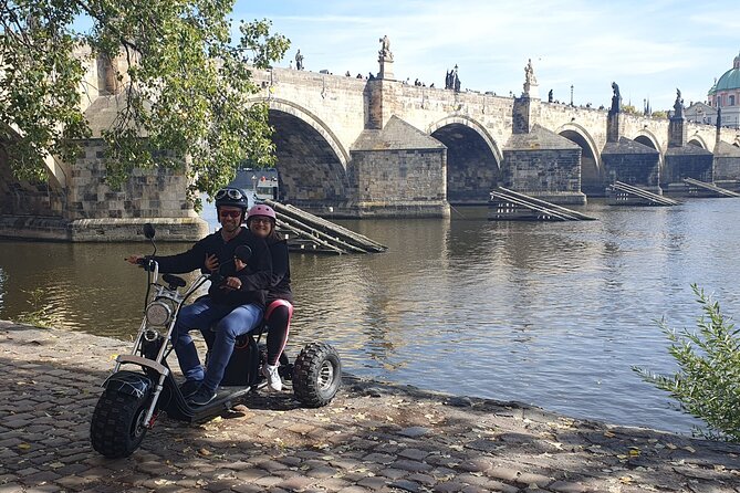 Grand City Tour on E-Trike in Prague - Weather, comfort, and what to pack