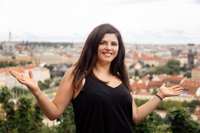 Highlights of Prague with a Funny and Local Guide - Key reasons this Prague highlights tour works