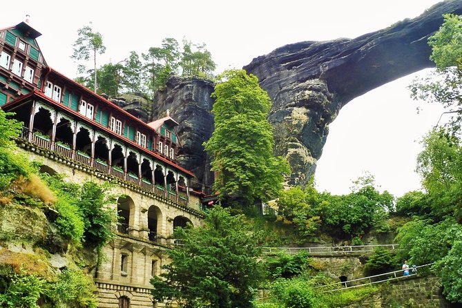 Hiking in Bohemian Switzerland - a day trip from Prague - From Prague Main Station to Hřensko: how the day starts smoothly