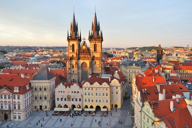 Jewish History and Old Town Walking Tour of Prague - What the guide style is really like on this tour