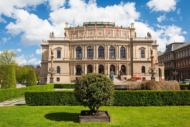 Jewish History and Old Town Walking Tour of Prague - Timing tips so the day flows (and you do not miss the clock)