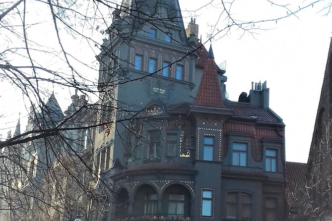 Jewish Prague Walking Tour - Maiselova Street and synagogues: what a guided run-through can do for you
