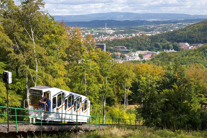 Karlovy Vary All-Inclusive from Prague: Springs, Views & Culture - Lunch in the spa zone: VIP seating and real Czech flavors