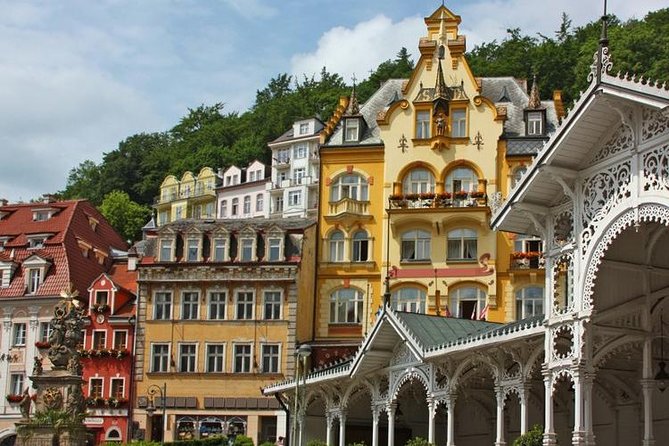 Karlovy Vary day trip from Prague with lunch - The drive from Prague: how the schedule feels in real life