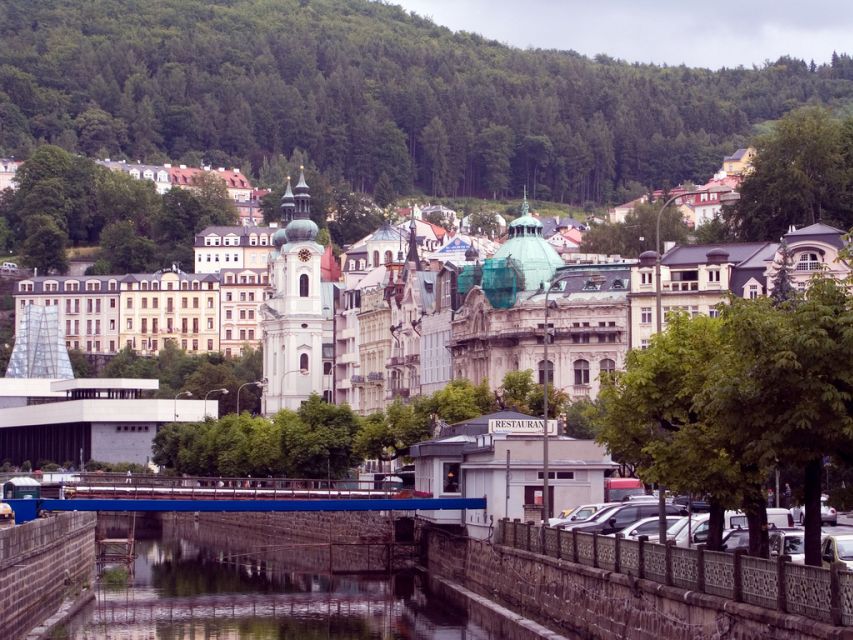 Karlovy Vary & Marianske Lazne Tour from Prague with Lunch - Karlovy Vary walk: colonnades, the Tepla River, and the famous springs