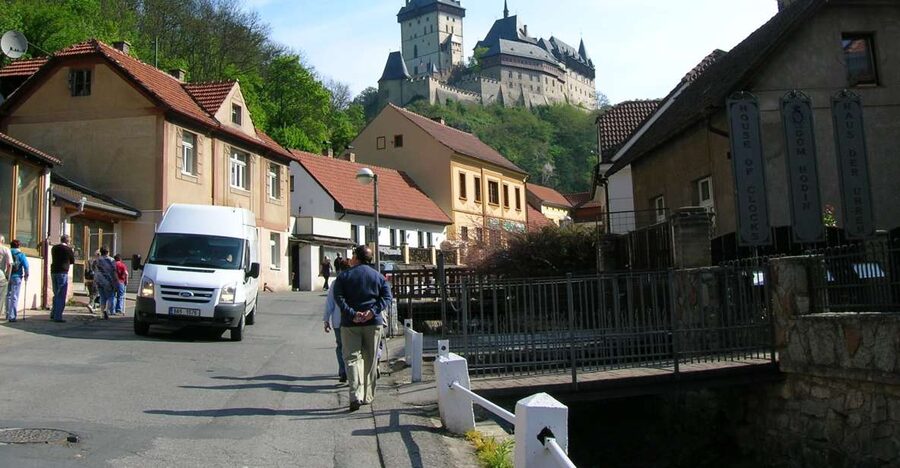 Karlstejn Castle & Crystal Manufactory - Private Tour - Key highlights at a glance
