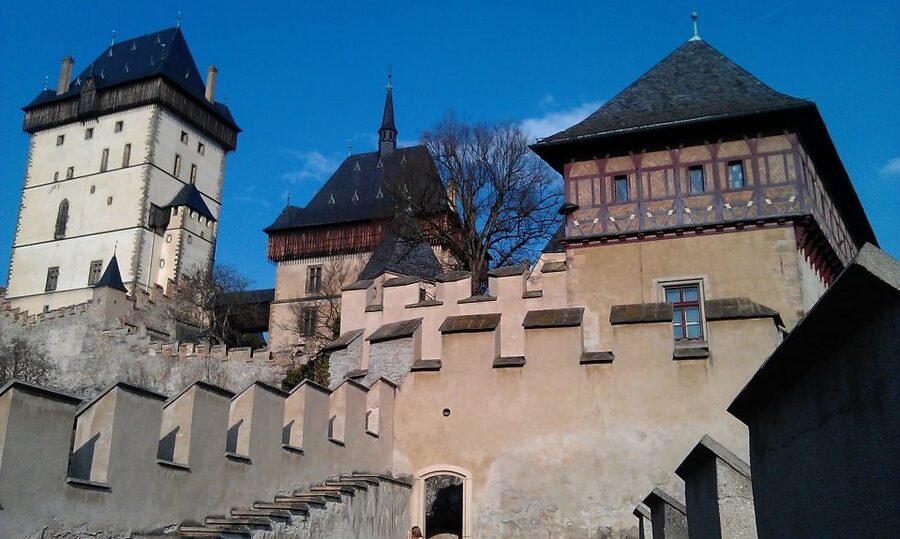 Karlstejn Castle & Crystal Manufactory - Private Tour - Prague Pickup to Hilltop Views, and The 1 km Climb Choice