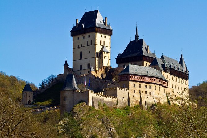 Karlstejn Castle Half Day Tour from Prague - Transportation, small-group dynamics, and the comfort factor