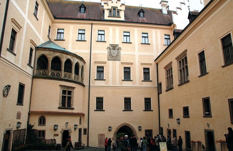 Konopiště: Chateau Tour from Prague - Konopiště Chateau: why this hunting chateau is worth your half day