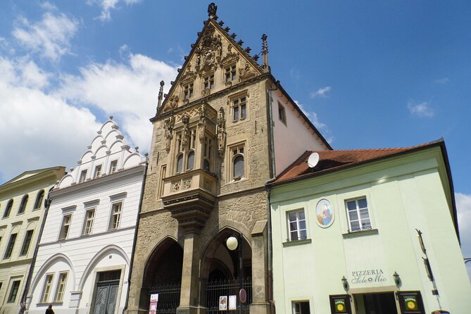 Kutna Hora and Bone Chapel Private Day Trip from Prague - Jesuit College and the Charles Bridge-style terrace that wasn’t accidental