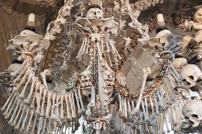 Kutná Hora and Bone church - private tour with PERSONAL PRAGUE GUIDE - Kutná Hora Town Walk: UNESCO Streets, Local Lunch, and Craft Shopping