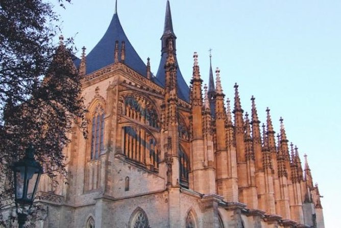 Kutna Hora Day Tour Including Sedlec Ossuary from Prague - Train Travel Plus Short Breaks: A Day Built for Efficiency