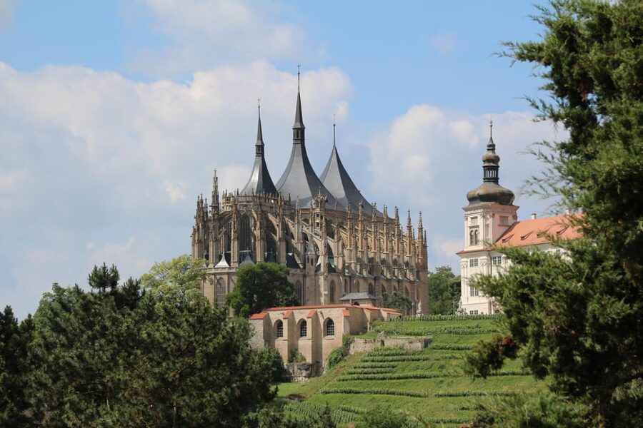 Kutna hora - GUIDED TOUR TO KUTNA HORA - The Kutná Hora Guided Walk: What You Gain From Being Told the Story