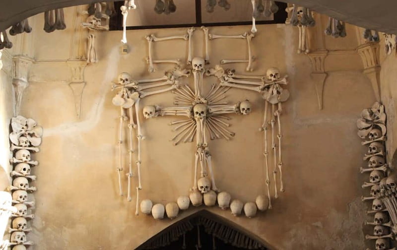 Kutna Hora: Historical Center and Sedlec Ossuary Tour - Key highlights you’ll actually care about