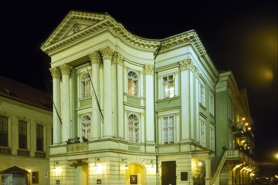 Mozart's Prague: Old Town, Lesser Town & Czech Museum Tour - Strahov Monastery and Hradčany Square: where the Don Giovanni story becomes a walking tour