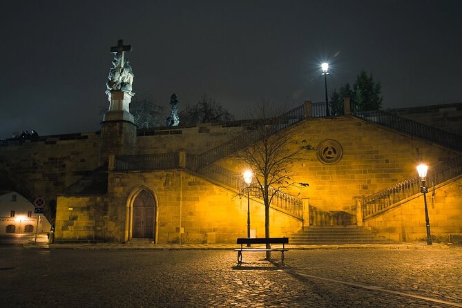Mystery Tour at Charles Bridge and Prague Castle: Alchemy & Magic - Should you book this Charles Bridge to Prague Castle mystery walk?