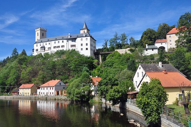 One day trips in the surroundings of Cesky Krumlov - Stop 5: Hluboka nad Vltavou and Castle Hluboká free time