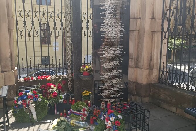 Operation Anthropoid Tours & Lidice Village in Detail - Stop 3: Dablice Cemetery and the mass grave context