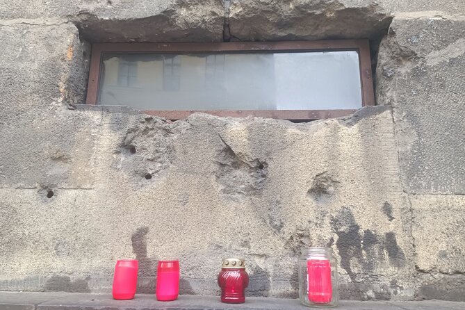 Operation Anthropoid Tours & Lidice Village in Detail - Trabis, Skodas, and minibuses, how the vehicle changes the vibe