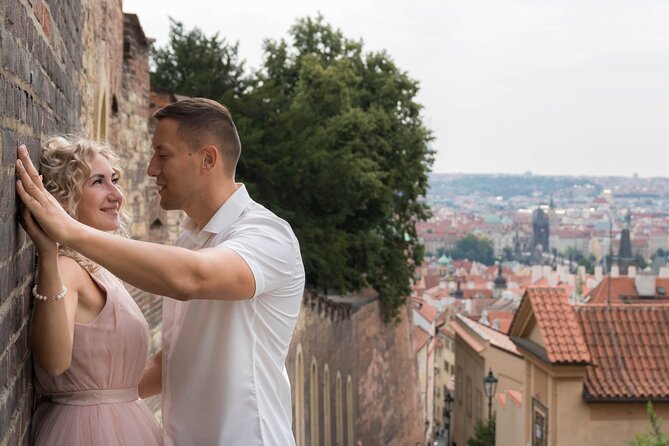 Photo Shoot for couple in Prague - What Julia Kazakova does that makes the photos work