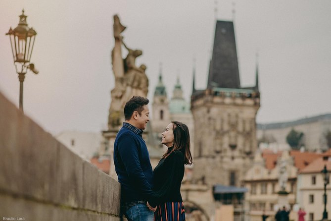 photoshoot in prague - Staromestske namesti: classic architecture that flatters everyone