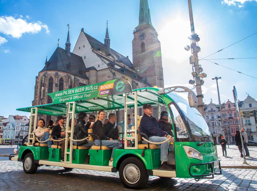 Pilsen: Panoramic Sightseeing - Bus Tour with audio guide - Pilsen in one hour, from panoramic views to real context