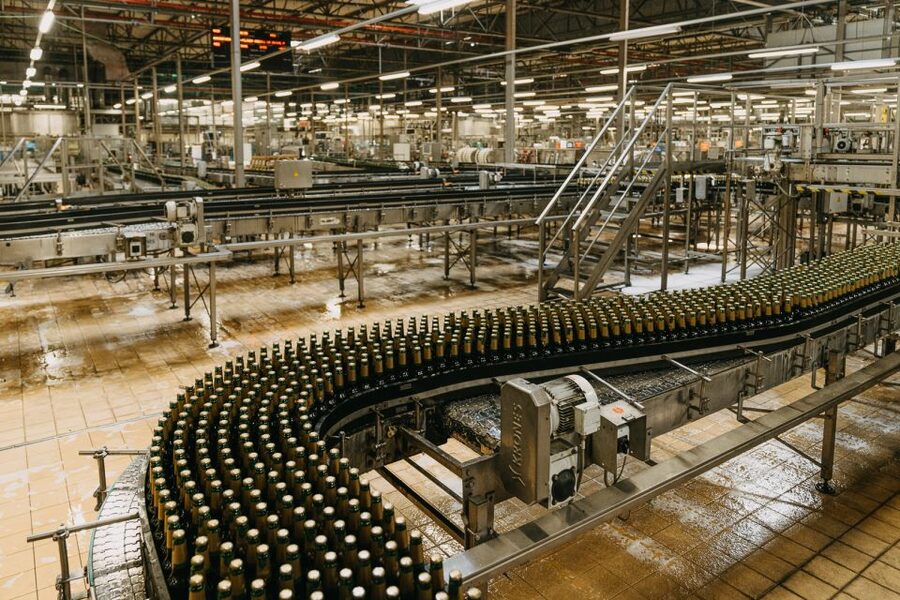 Pilsen: Pilsner Urquell Brewery Tour with Beer Tasting - The ending: gift shop, Na Spilce Pub, and where to eat afterward