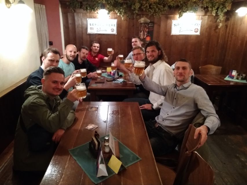 Pilsen: Pub and Club Crawl - Why this Pilsen crawl feels more like a local night out
