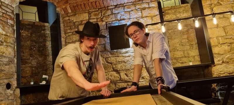 Ping pong or shuffleboard for up to 6 players - Staff and vibe, based on what stands out