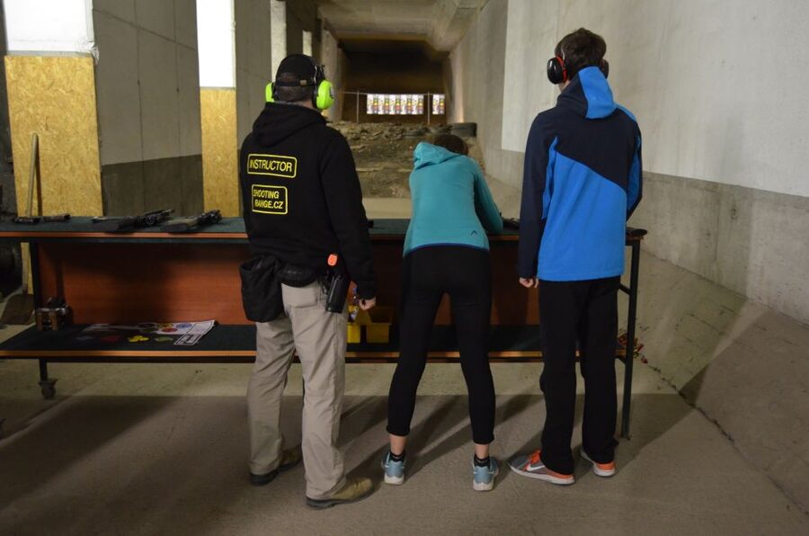 Prague: 1.5-Hour AK47 Shooting Range Experience - Your Shooting Program: 3 Weapons and 25 Rounds
