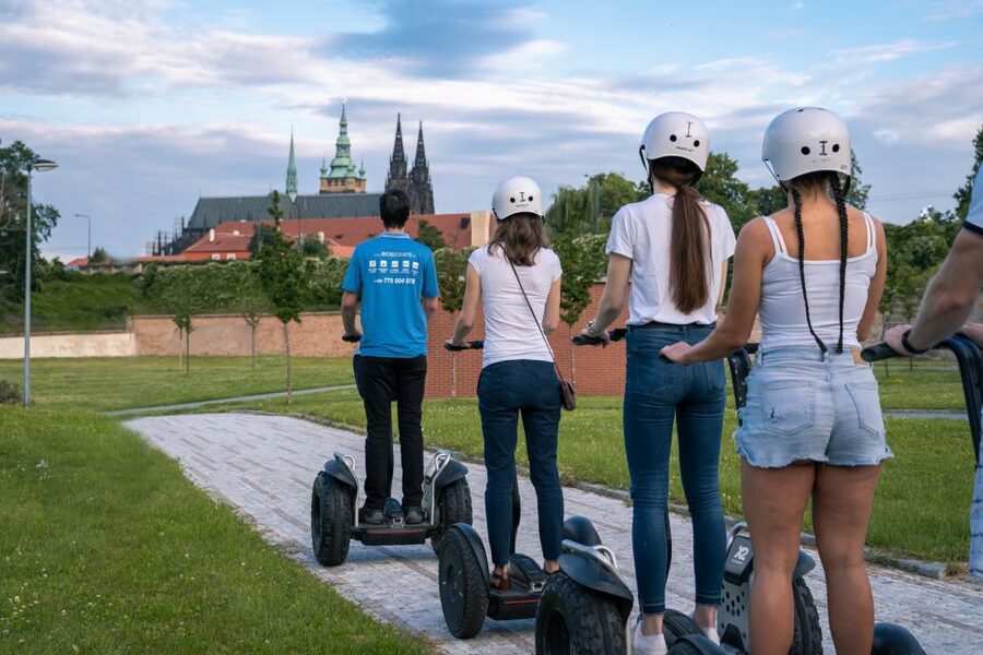 Prague: 1.5-Hours Sightseeing Tour by Segway - A 90-Minute Segway plan for Prague’s best views