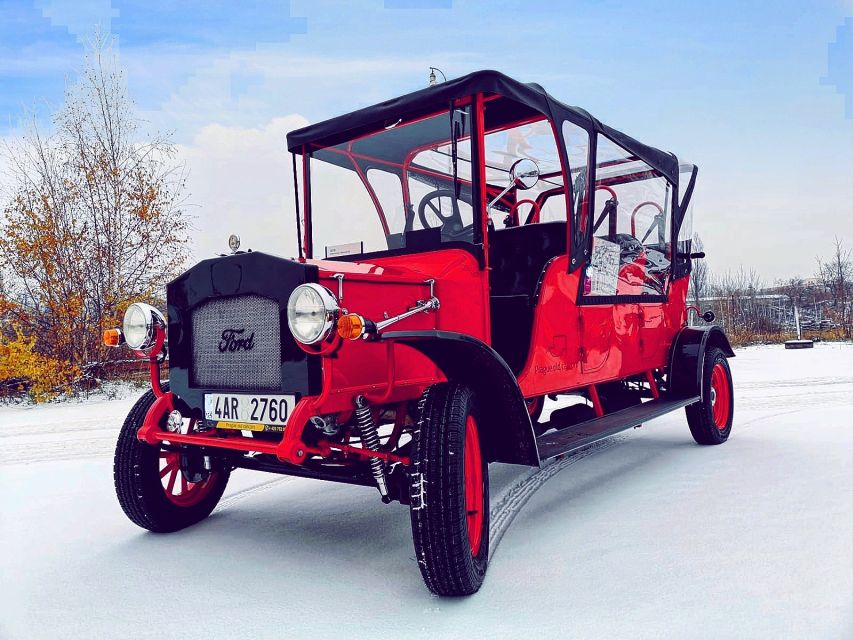 Prague: 1-Hour Vintage Car Tour - Price and value: what $212 per group really means