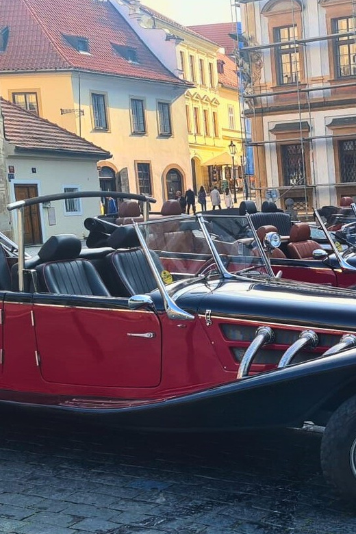 Prague: 120min Private Tour in Vintage Car, up to 6people! - Comfortable, Weather-Friendly, and Safety-First Riding