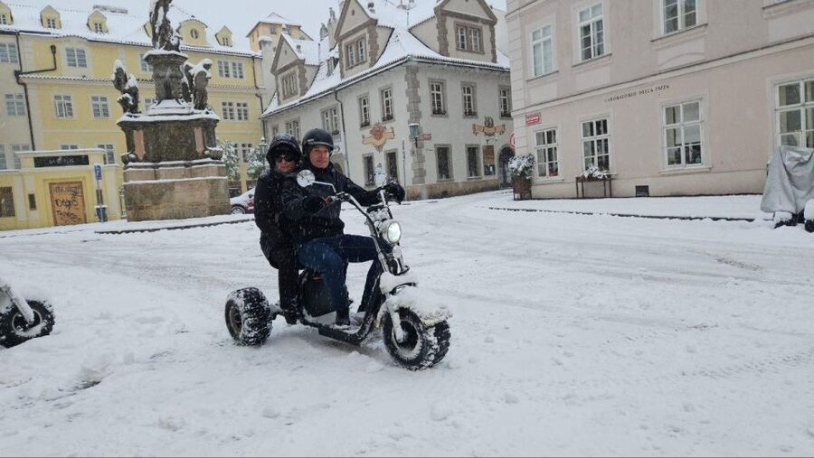 Prague: 2-Hour Trike Live Guided Tour of Old Town - Prague Castle complex area: why the biggest complex changes your perspective
