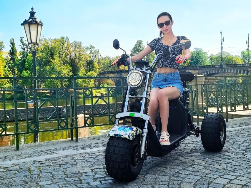 Prague: 2-Hour Trike Live Guided Tour of Old Town - Getting started in the right mood: safety training and a test drive