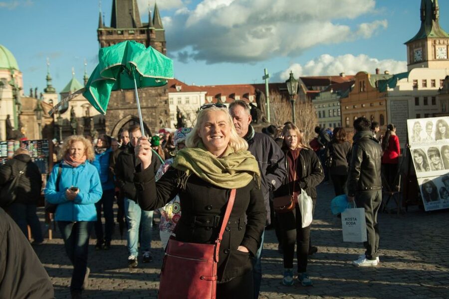 Prague: 3-Hour Old Town and Prague Castle Tour in German - Prague Castle courtyards and Golden Lane, with St. Vitus Cathedral exteriors