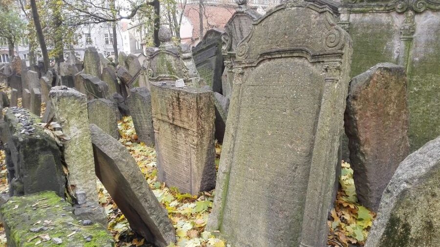Prague: 3-Hour Private Jewish Quarter Tour - Old-New Synagogue: an introduction through an exhibition