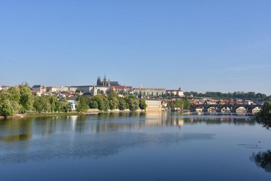 Prague 3-Hour Tour with Astronomical Clock Admission - A 3-hour Old Town and New Town route that actually helps you orient fast