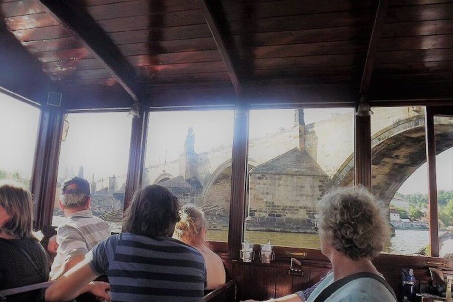 Prague: 6-Hour Tour with River Boat Cruise and Lunch - Old Town Square and the Astronomical Clock Area: Legends at the First Stop