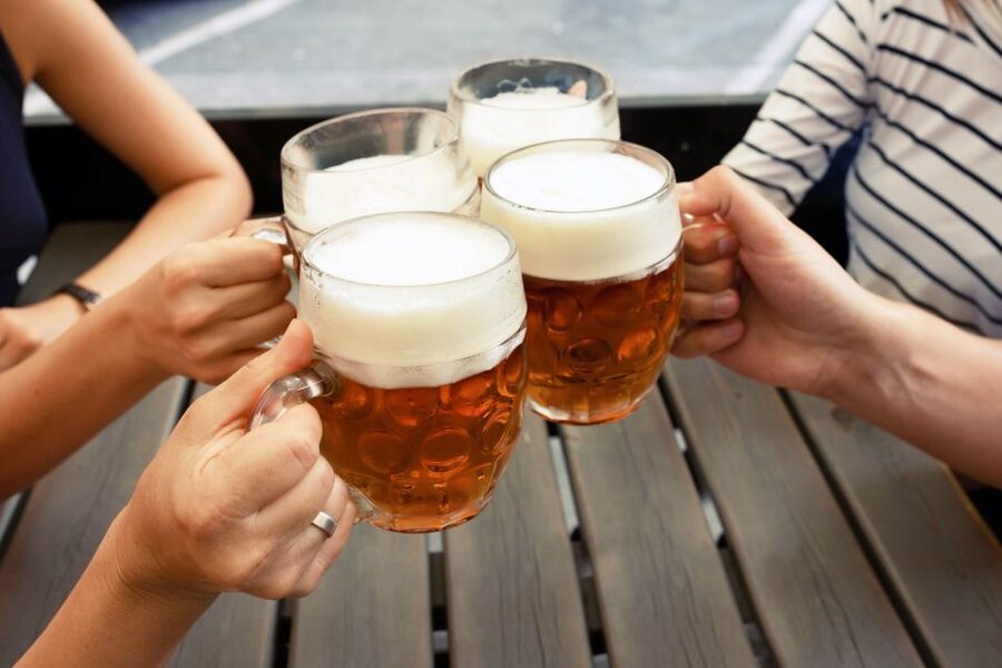 Prague: Afternoon Beer Cruise with Drinks Included - Should you book this afternoon beer cruise?