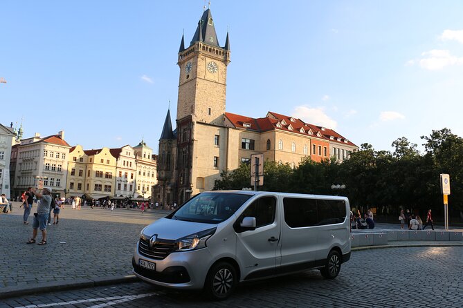 Prague Airport Transfers, Praga Aeropuerto Traslados, ESPAŇOL-ENG - Why This Prague Transfer Feels Like More Than Just Getting There