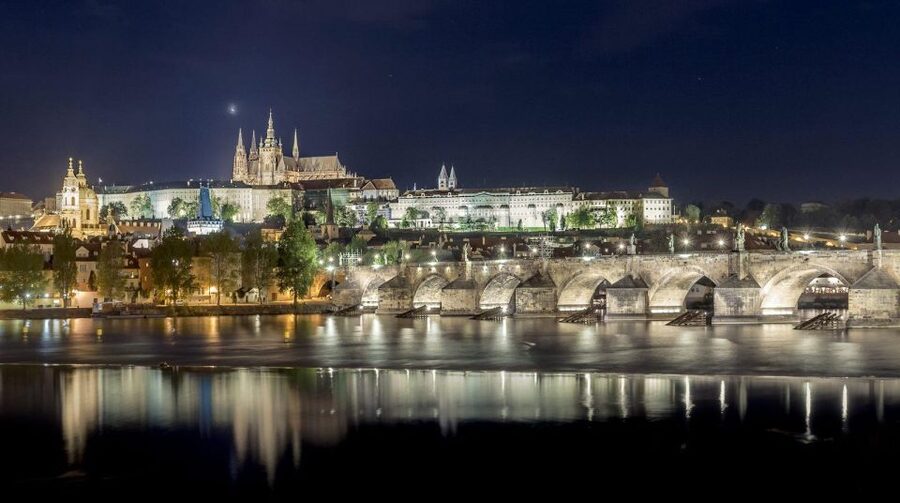 Prague: Alchemy & Mysteries Bridge and Castle Evening Tour - Charles Bridge After Dark: 30 Minutes of Atmosphere and Guided Focus