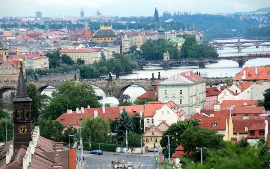 Prague "ALL-IN-ONE" City E-Bike Tour - Kampa Island and National Theatre Areas: Pretty Water, Then the Big City Icons