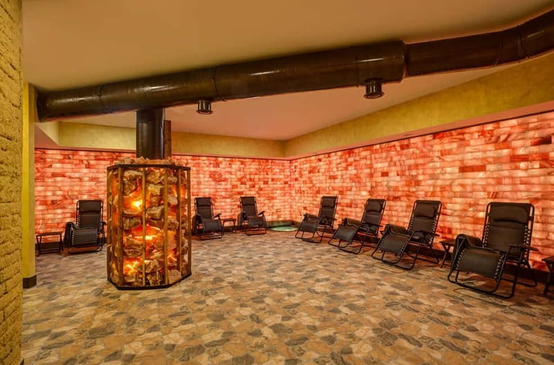 Prague: Beer and Wine Spa Bath with Salt Cave Experience - Price and Value: Is 93 USD for One Hour Worth It?