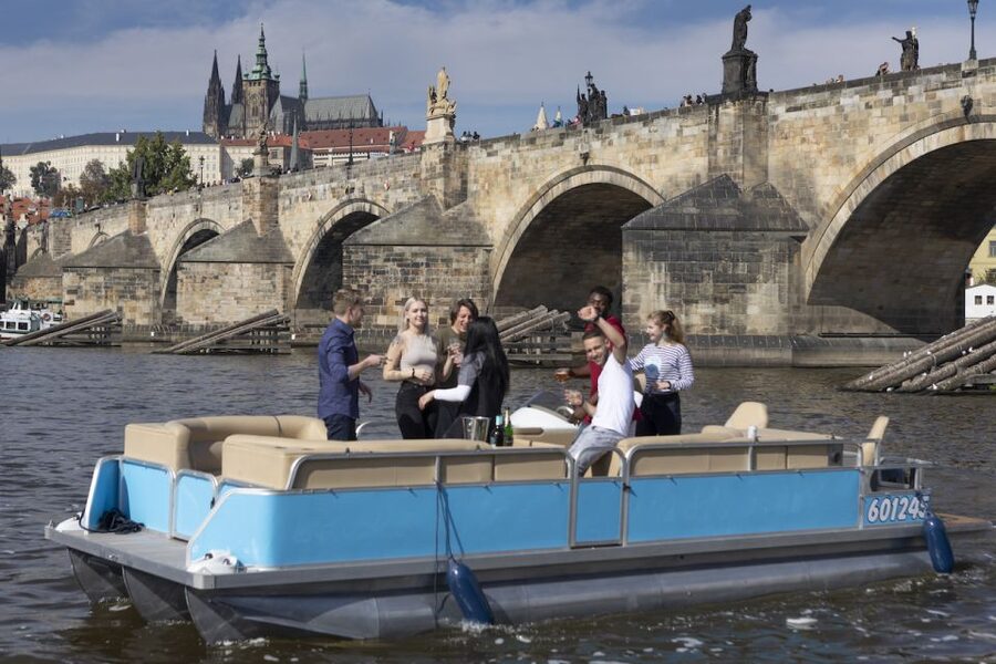 Prague: Beer Boat Tour - Key points at a glance