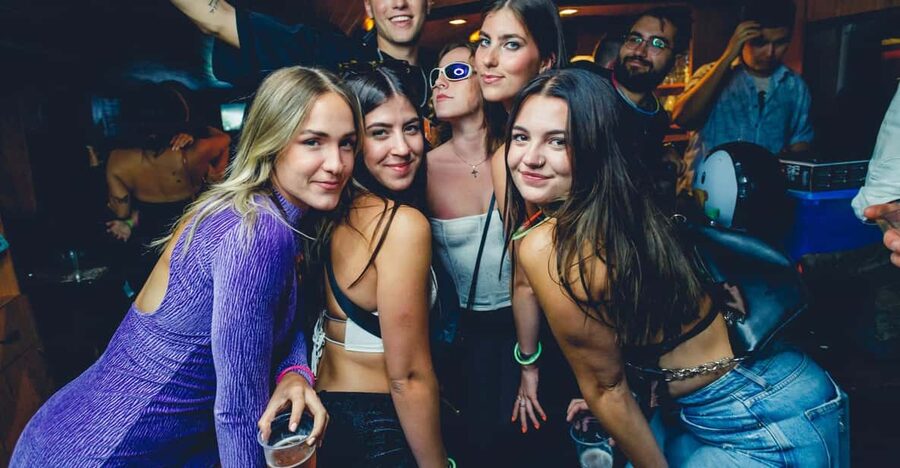 Prague: Boat Party with Unlimited Drinks & After Party Entry - Getting started: meeting points, timing, and that first vibe