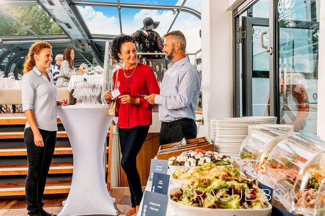 Prague Boats 2-hour Lunch Cruise - Price and What It Really Covers, Plus the Drinks Surprise