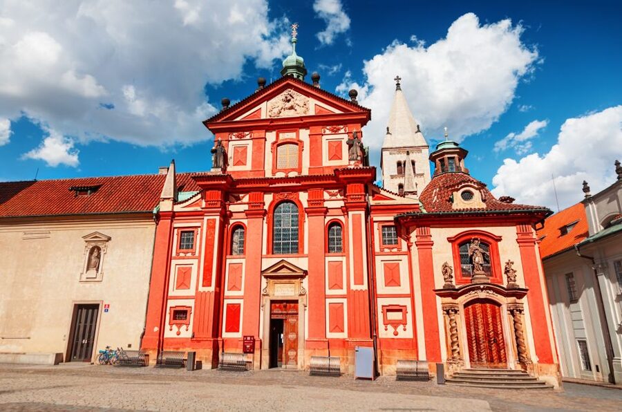 Prague Castle and St. Vitus Cathedral Private Walking Tour - How the timing works: choosing 2, 3, or 5 hours without regret