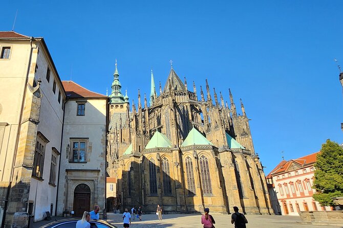 Prague Castle Private Walking Tour - Stop 1: St. Vitus Cathedral and the Coronation Thread