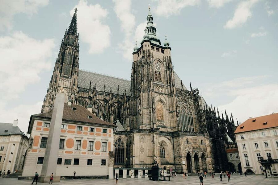 Prague Castle, St. Vitus Cathedral, Royal Palace, St. George's Basilica - St George’s Basilica: a 10th century church and the story of St Ludmila